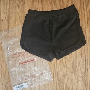 NWT Hanna Andersson Terry Dolphin Vent Shorts Size 6-7Y